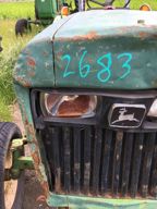 John Deere 850, Farm Wheel Tractor